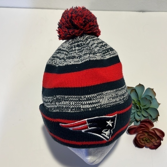 NFL New Era New England Patriots Beanie - Picture 3 of 11